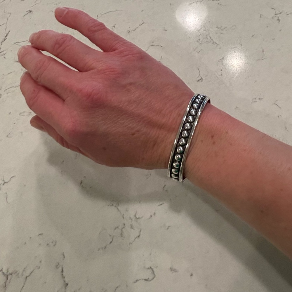 🩶James Avery Sterling Silver Beaded Cuff Bracelet🩶 - Picture 8 of 10